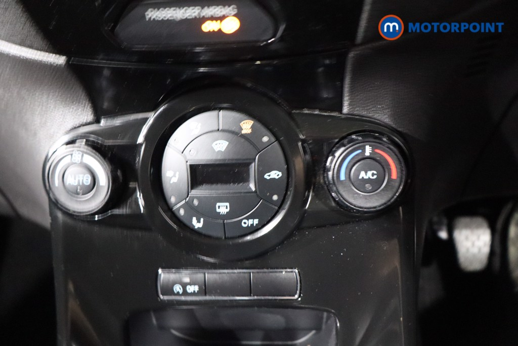 Ford Fiesta Titanium Manual Petrol Hatchback - Stock Number (1545756) - 14th supplementary image