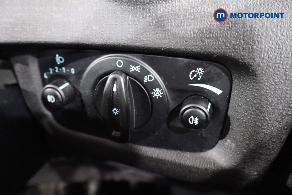 Ford Fiesta Titanium Manual Petrol Hatchback - Stock Number (1545756) - 19th supplementary image