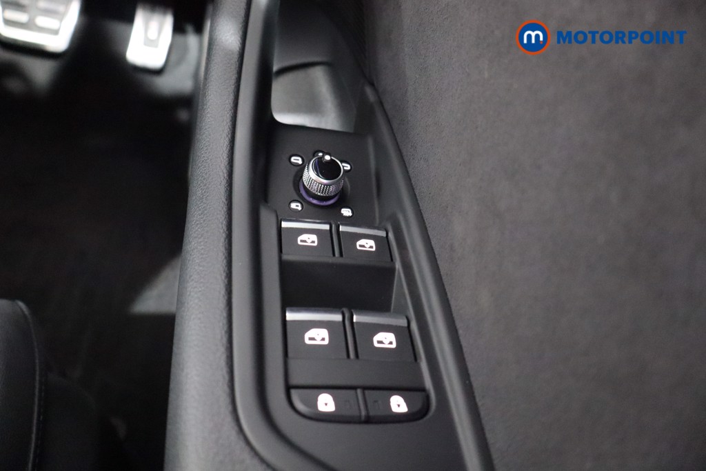 Audi A4 Black Edition Automatic Petrol Saloon - Stock Number (1545832) - 17th supplementary image