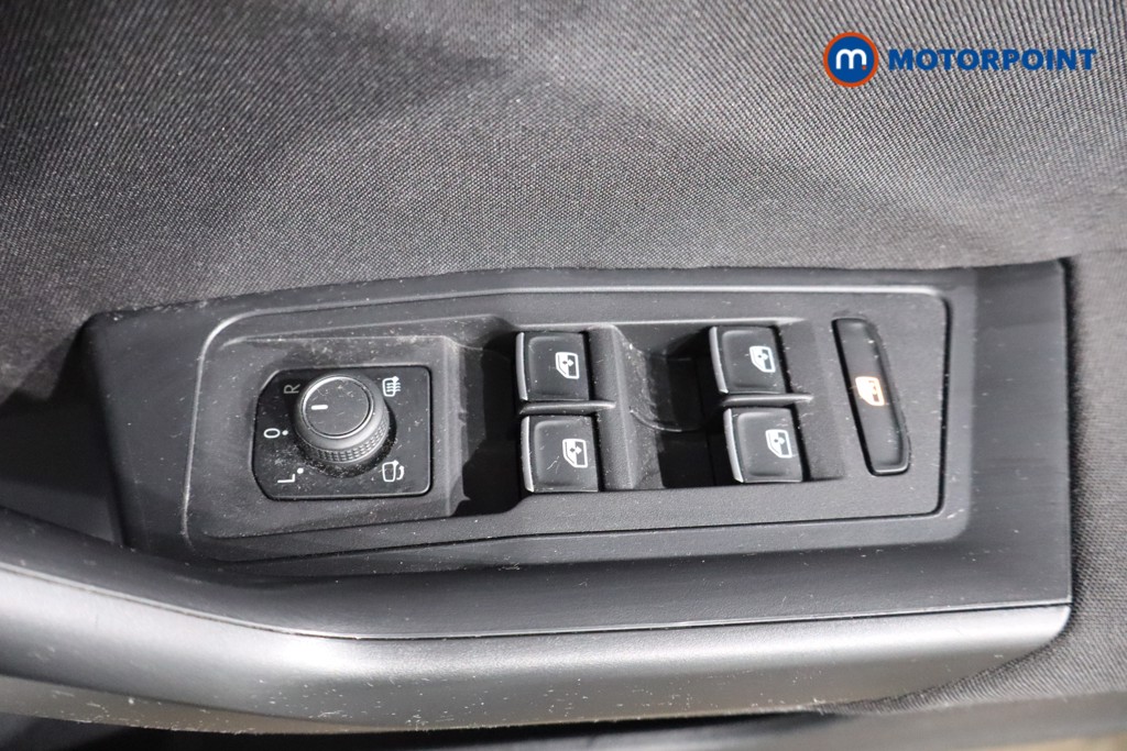 Volkswagen T-Roc SE Manual Petrol SUV - Stock Number (1546013) - 22nd supplementary image