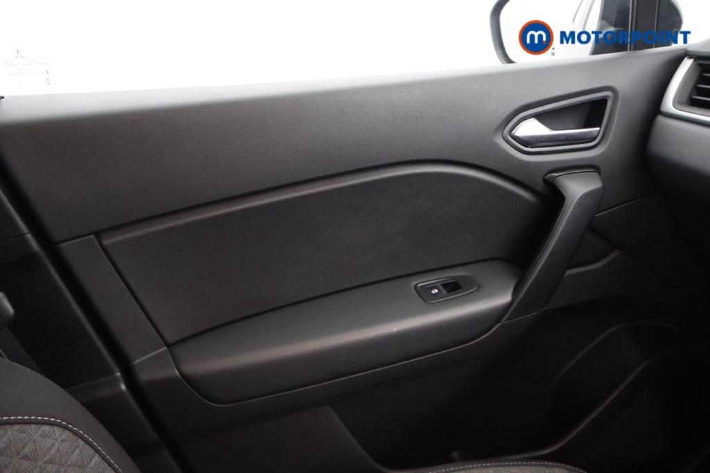 Renault Captur Evolution Manual Petrol SUV - Stock Number (1546284) - 8th supplementary image