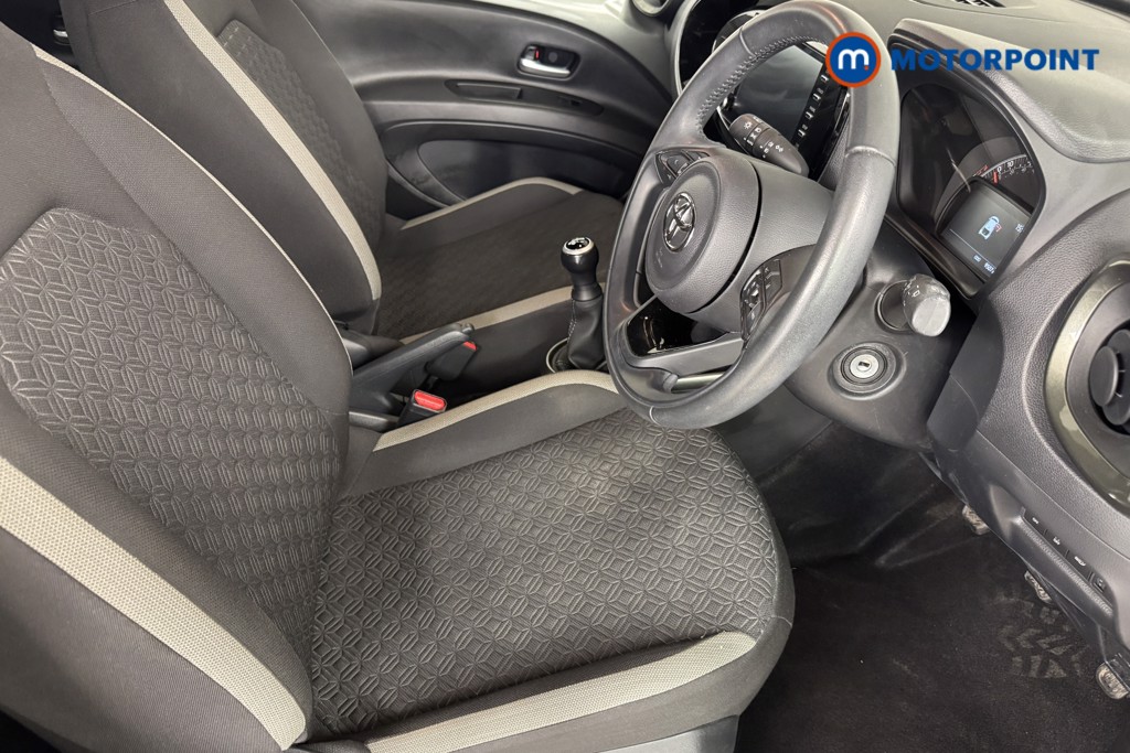 Toyota Aygo X Edge Manual Petrol Hatchback - Stock Number (1546508) - 5th supplementary image