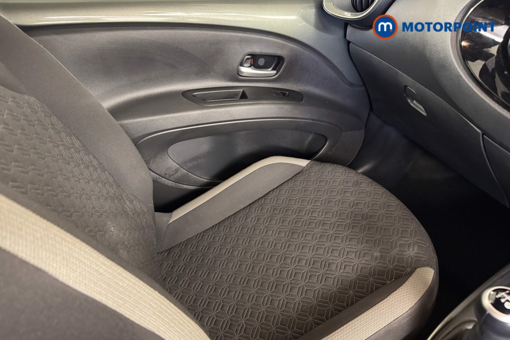 Toyota Aygo X Edge Manual Petrol Hatchback - Stock Number (1546508) - 11th supplementary image