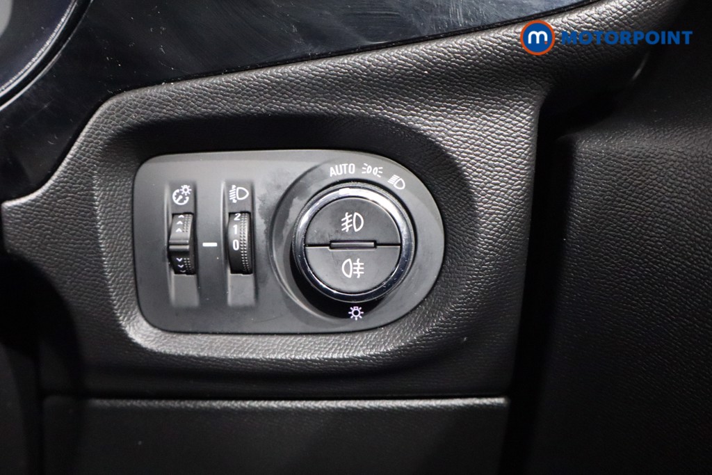 Vauxhall Corsa Elite Edition Manual Petrol Hatchback - Stock Number (1521336) - 18th supplementary image