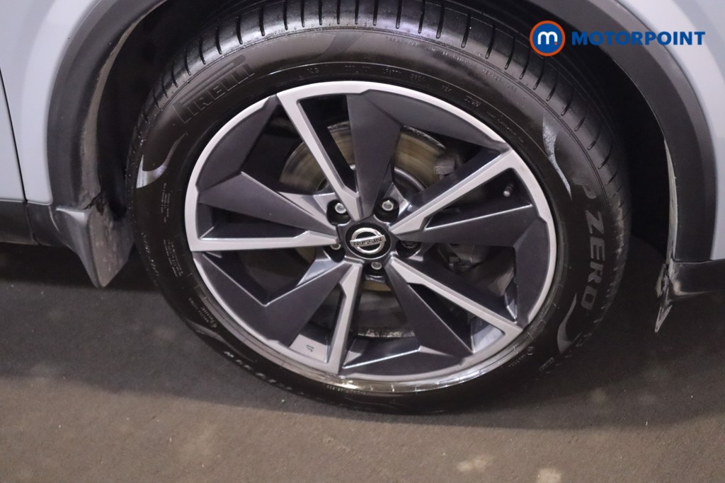Nissan Qashqai Tekna Manual Petrol SUV - Stock Number (1529605) - 20th supplementary image