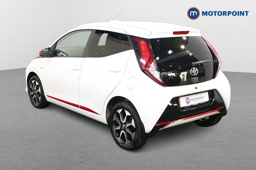 Toyota Aygo X-Trend Manual Petrol Hatchback - Stock Number (1529814) - Passenger side rear corner
