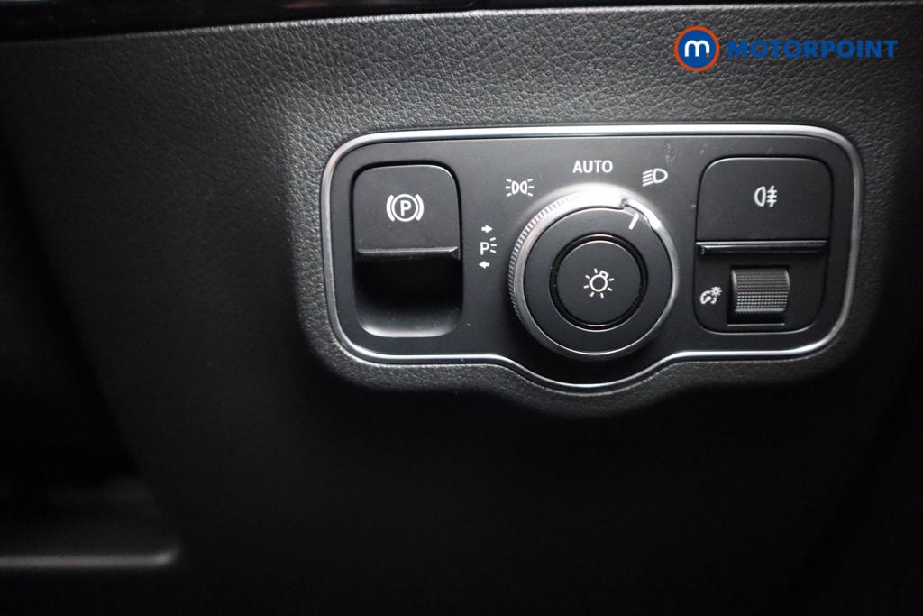 Mercedes-Benz B Class Amg Line Automatic Petrol Hatchback - Stock Number (1532114) - 17th supplementary image