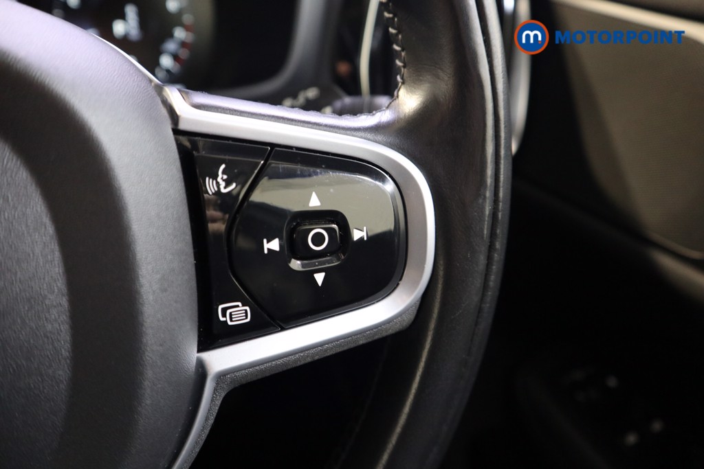 Volvo V60 Cross Country Automatic Petrol Estate - Stock Number (1532460) - 4th supplementary image