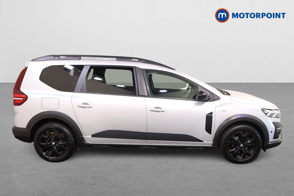 Dacia Jogger Extreme Se Manual Petrol People Carrier - Stock Number (1533041) - Drivers side