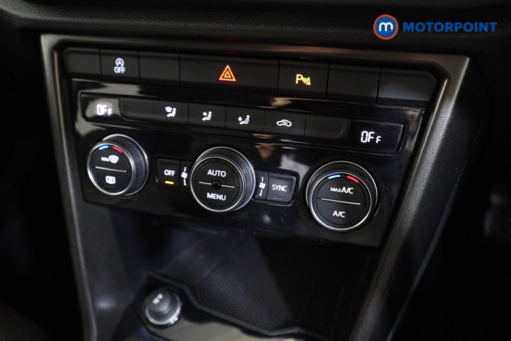 Volkswagen T-Roc Design Manual Petrol SUV - Stock Number (1535772) - 7th supplementary image