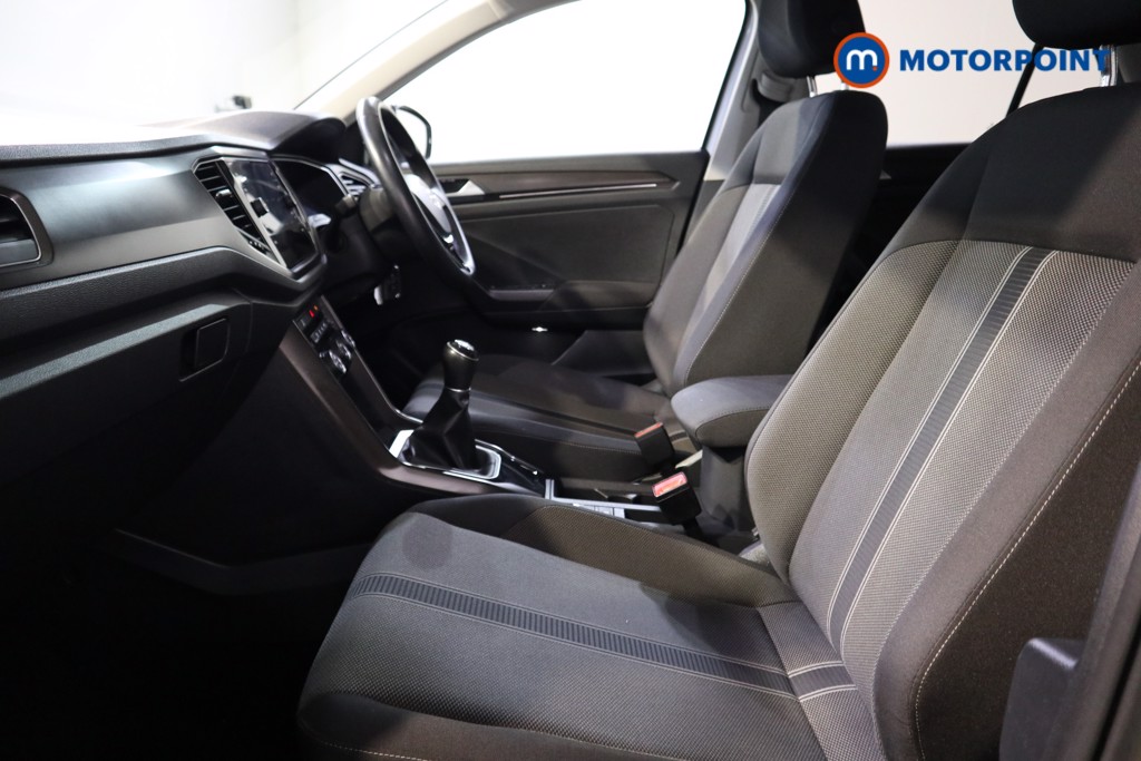 Volkswagen T-Roc Design Manual Petrol SUV - Stock Number (1535772) - 12th supplementary image