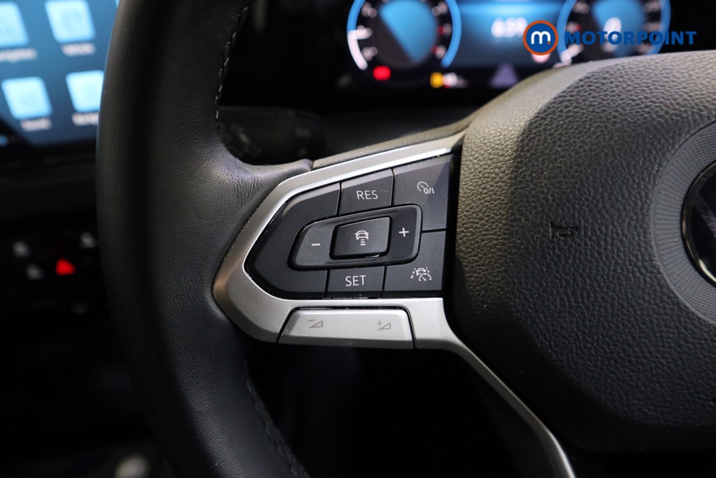 Volkswagen Golf Style Manual Petrol Hatchback - Stock Number (1535839) - 3rd supplementary image