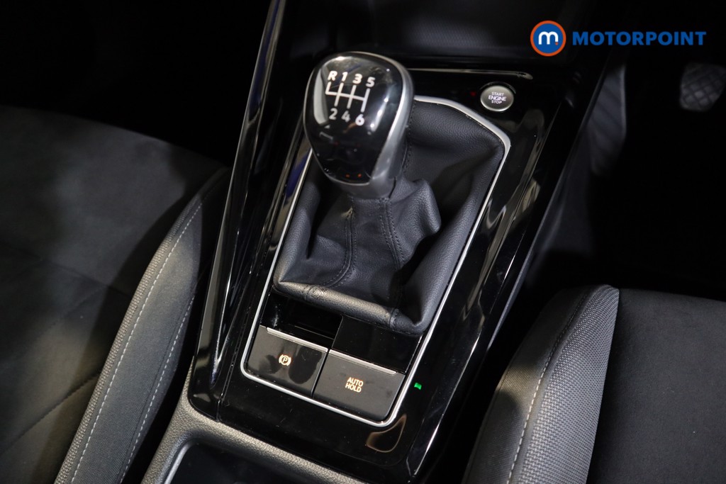 Volkswagen Golf Style Manual Petrol Hatchback - Stock Number (1535839) - 7th supplementary image