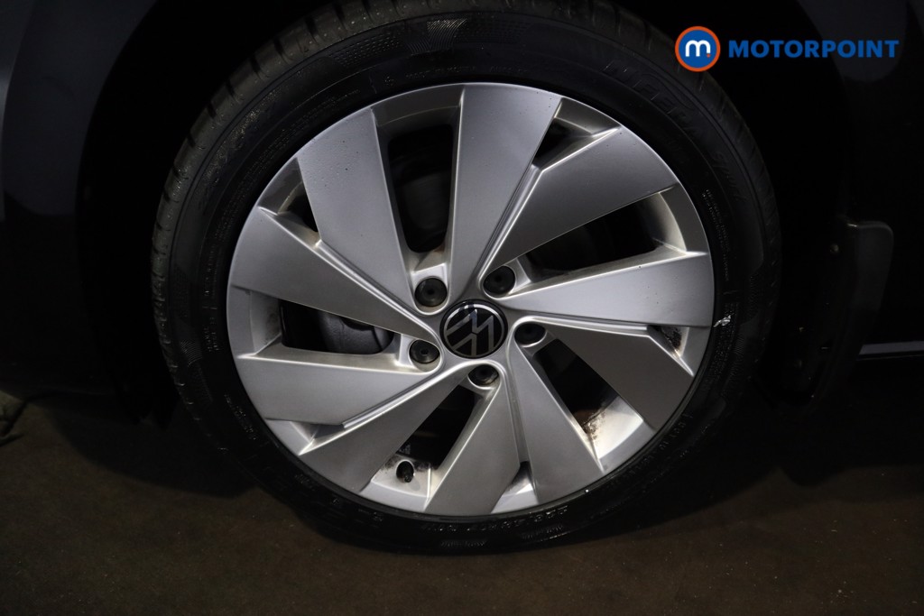 Volkswagen Golf Style Manual Petrol Hatchback - Stock Number (1535839) - 16th supplementary image