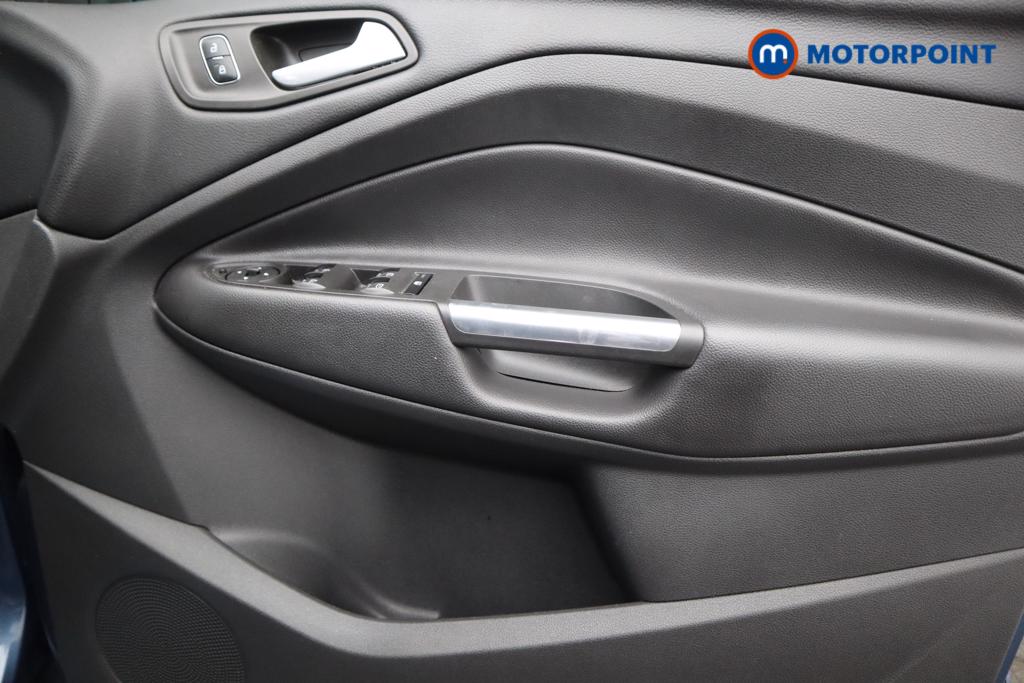 Ford Kuga St-Line Manual Petrol SUV - Stock Number (1535949) - 18th supplementary image