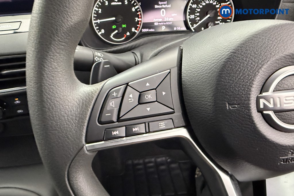 Nissan Juke Acenta Premium Automatic Petrol SUV - Stock Number (1536239) - 11th supplementary image
