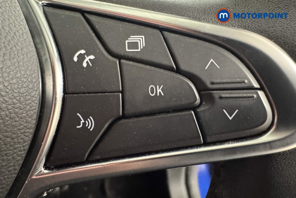 Renault Captur Iconic Automatic Petrol SUV - Stock Number (1537259) - 14th supplementary image