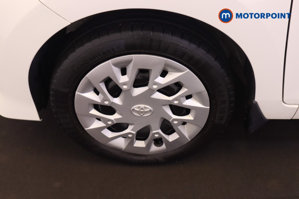 Toyota Aygo X-Play Manual Petrol Hatchback - Stock Number (1537949) - 18th supplementary image