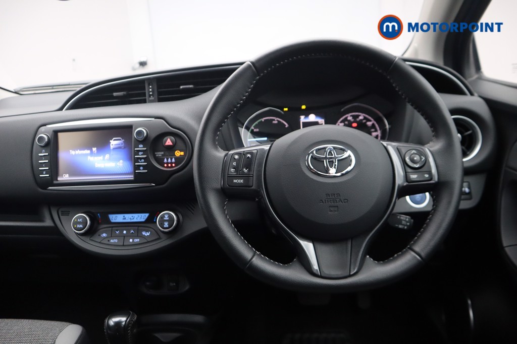 Toyota Yaris Y20 Automatic Petrol-Electric Hybrid Hatchback - Stock Number (1538491) - 2nd supplementary image