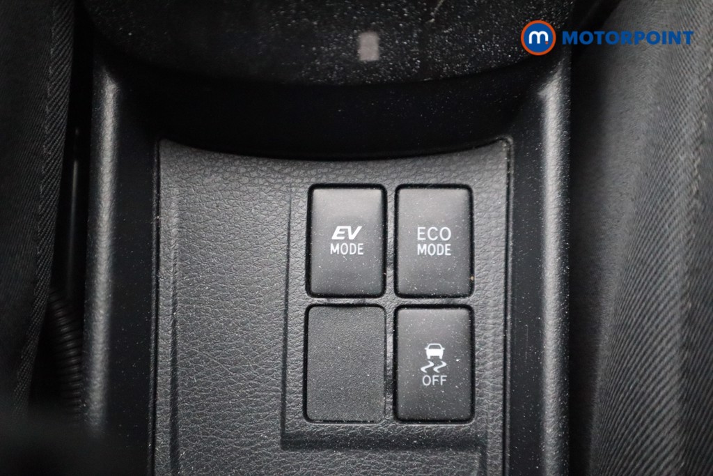 Toyota Yaris Y20 Automatic Petrol-Electric Hybrid Hatchback - Stock Number (1538491) - 15th supplementary image