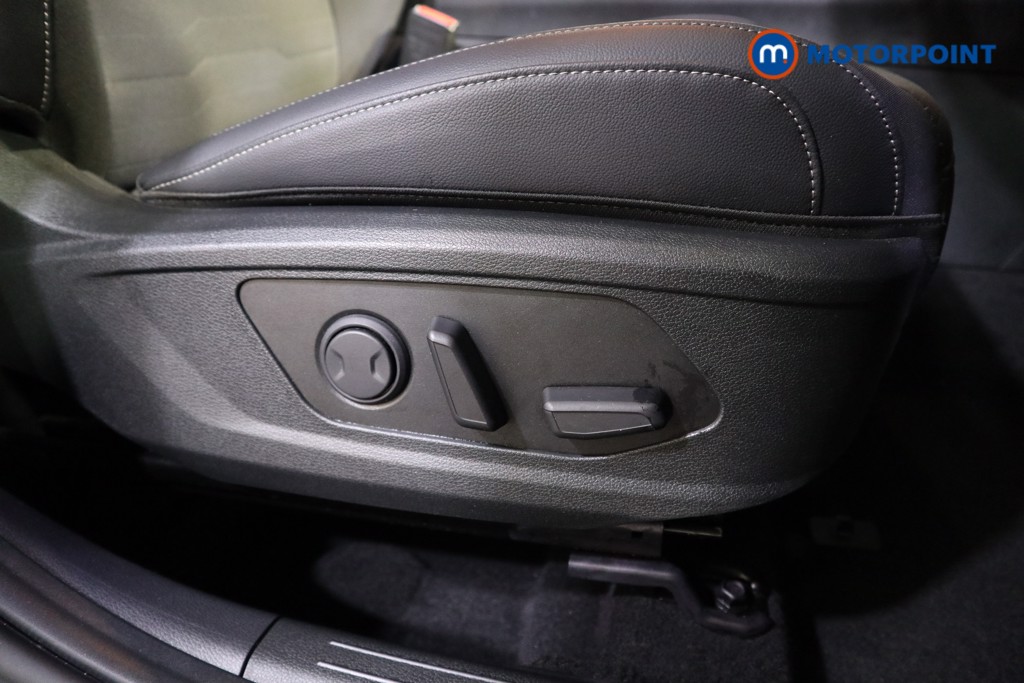 KIA Sportage 3 Automatic Petrol-Electric Hybrid SUV - Stock Number (1539200) - 12th supplementary image