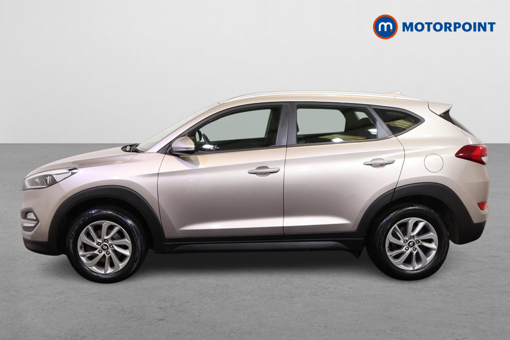 Hyundai Tucson Se Nav Manual Petrol SUV - Stock Number (1539425) - Passenger side