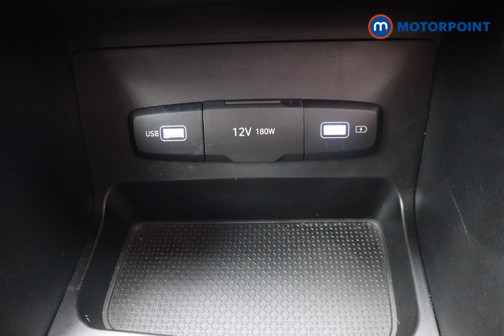 Hyundai Tucson Se Connect Manual Petrol SUV - Stock Number (1539690) - 14th supplementary image