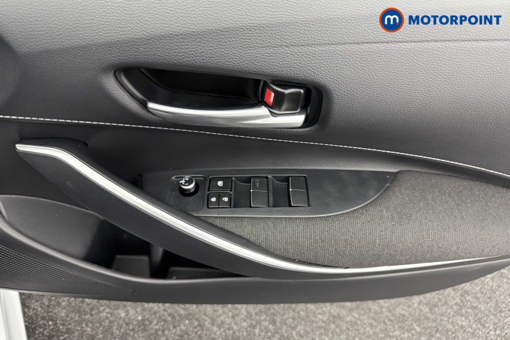 Toyota Corolla Icon Automatic Petrol-Electric Hybrid Estate - Stock Number (1540357) - 16th supplementary image