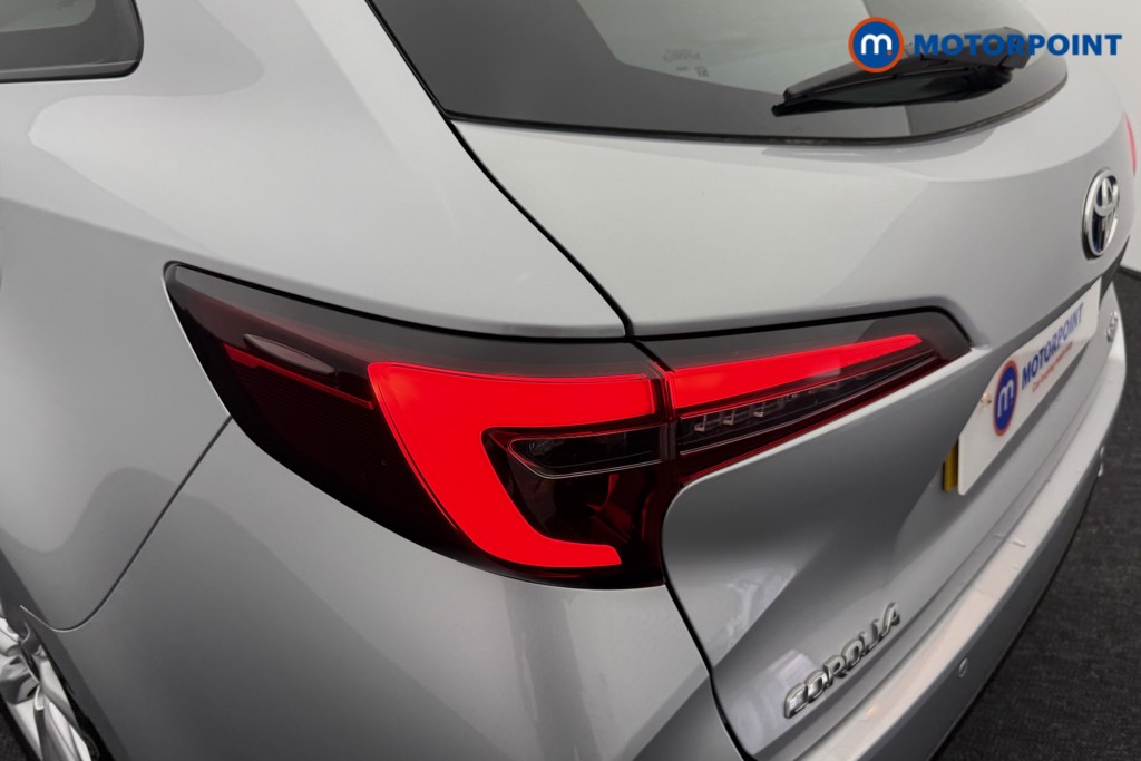 Toyota Corolla Icon Automatic Petrol-Electric Hybrid Estate - Stock Number (1540357) - 26th supplementary image