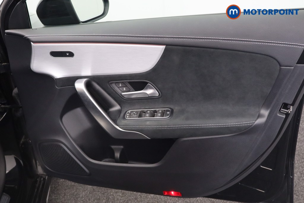 Mercedes-Benz A Class Amg Line Executive Edition Automatic Petrol Hatchback - Stock Number (1541296) - 15th supplementary image