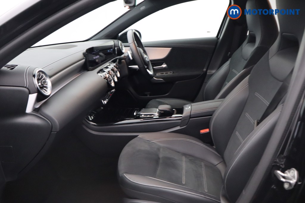 Mercedes-Benz A Class Amg Line Executive Edition Automatic Petrol Hatchback - Stock Number (1541296) - 19th supplementary image