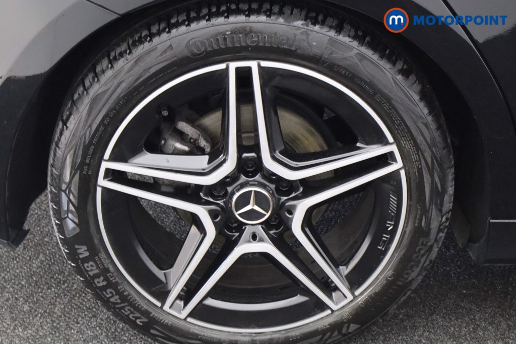 Mercedes-Benz A Class Amg Line Executive Edition Automatic Petrol Hatchback - Stock Number (1541296) - 24th supplementary image