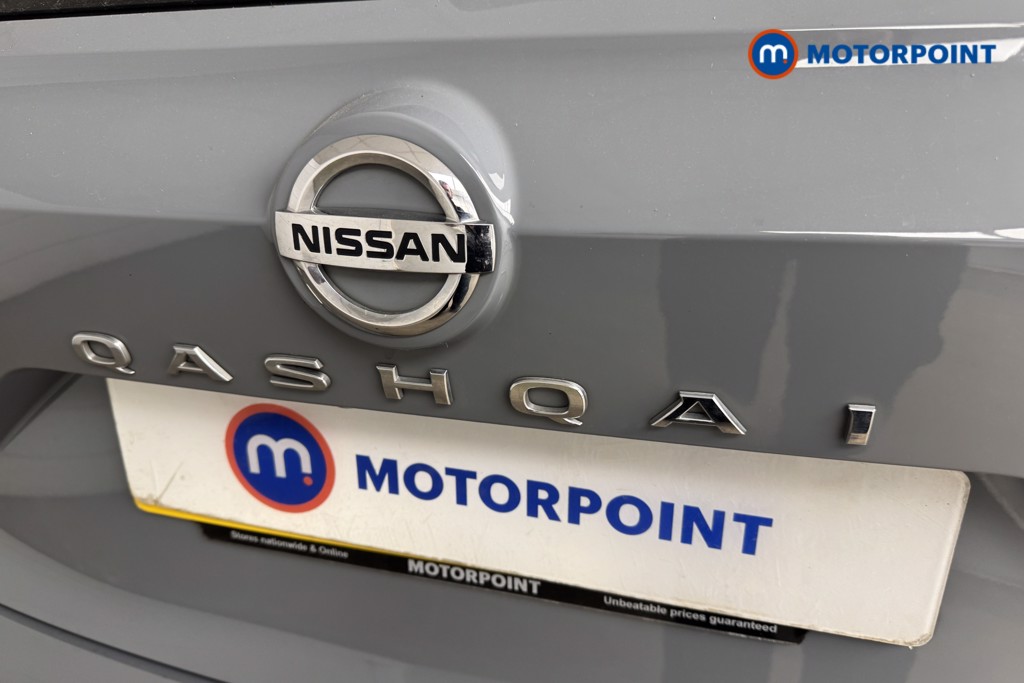 Nissan Qashqai N-Connecta Manual Petrol SUV - Stock Number (1541819) - 19th supplementary image