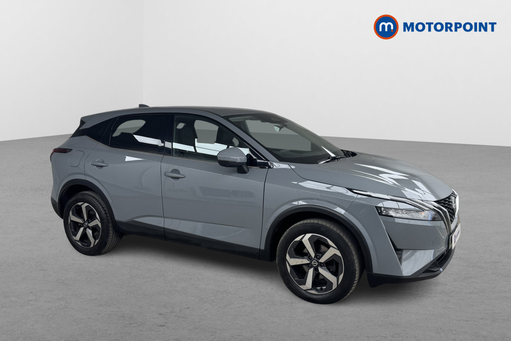 Nissan Qashqai N-Connecta Manual Petrol SUV - Stock Number (1541819) - Drivers side front corner