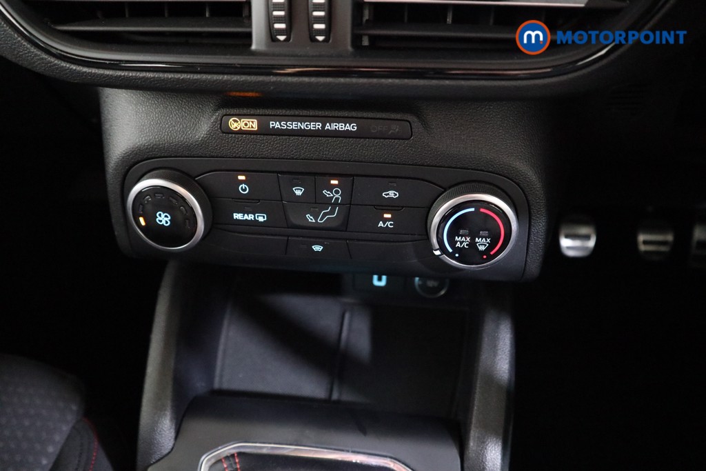 Ford Focus St-Line Manual Petrol Hatchback - Stock Number (1542049) - 8th supplementary image