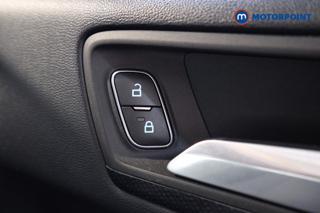 Ford Focus St-Line Manual Petrol Hatchback - Stock Number (1542049) - 11th supplementary image