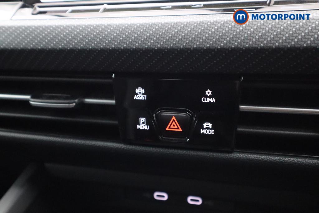 Volkswagen Golf R-Line Manual Petrol Hatchback - Stock Number (1542099) - 14th supplementary image