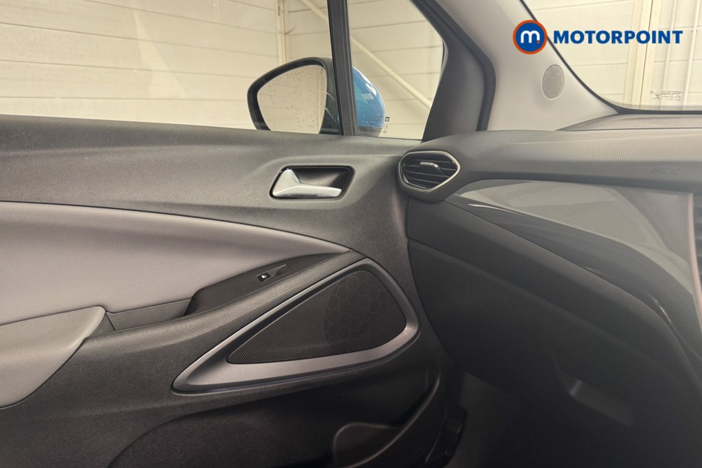Vauxhall Crossland X Elite Manual Petrol SUV - Stock Number (1542102) - 12th supplementary image