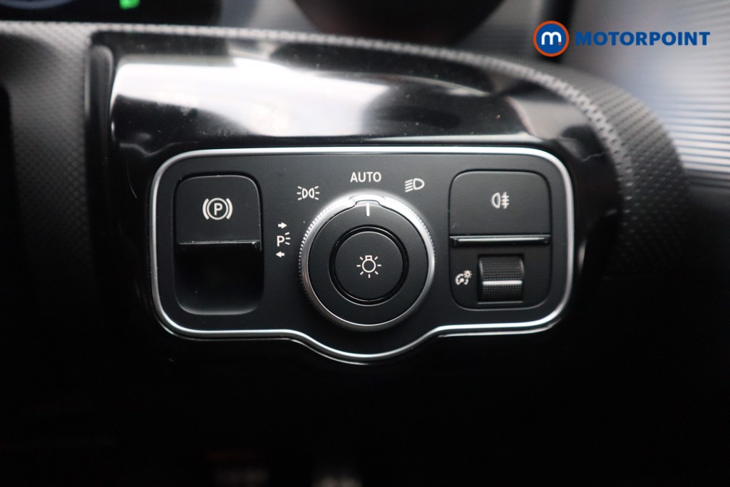 Mercedes-Benz A Class Amg Line Automatic Diesel Hatchback - Stock Number (1542322) - 17th supplementary image