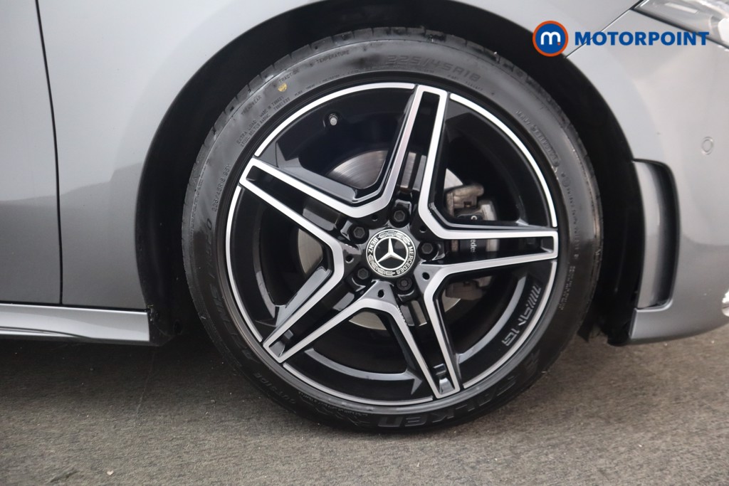 Mercedes-Benz A Class Amg Line Automatic Diesel Hatchback - Stock Number (1542322) - 24th supplementary image