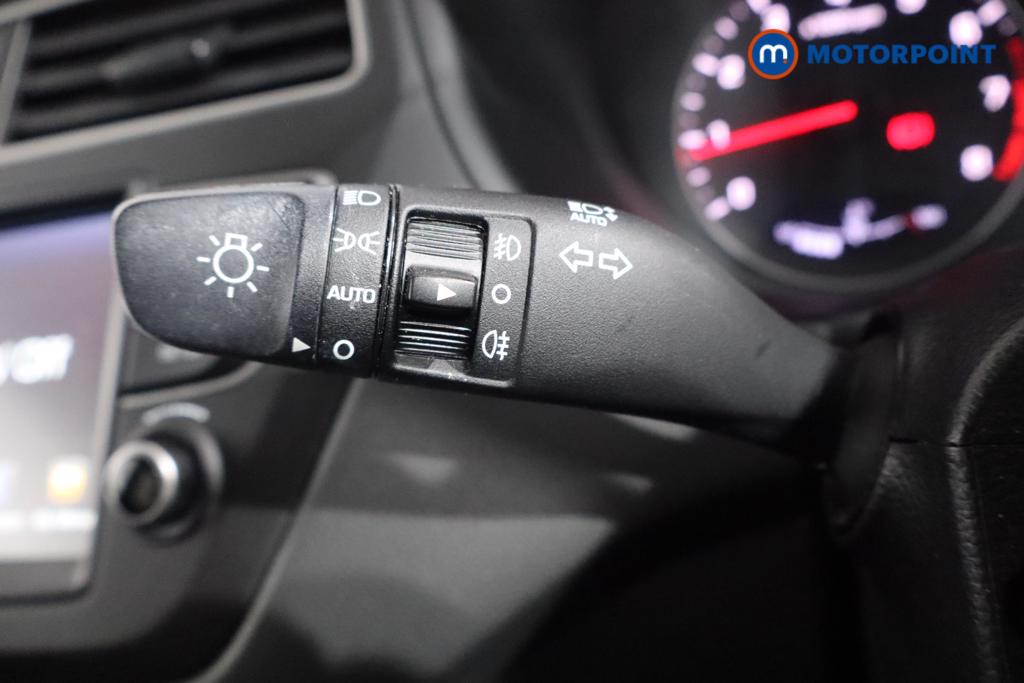 Hyundai I20 Play Manual Petrol Hatchback - Stock Number (1542356) - 9th supplementary image