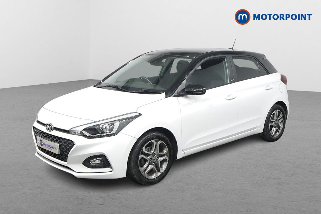 Hyundai I20 Play Manual Petrol Hatchback - Stock Number (1542356) - Passenger side front corner