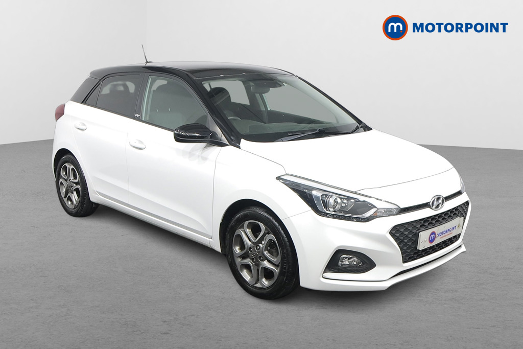 Hyundai I20 Play Manual Petrol Hatchback - Stock Number (1542356) - Drivers side front corner