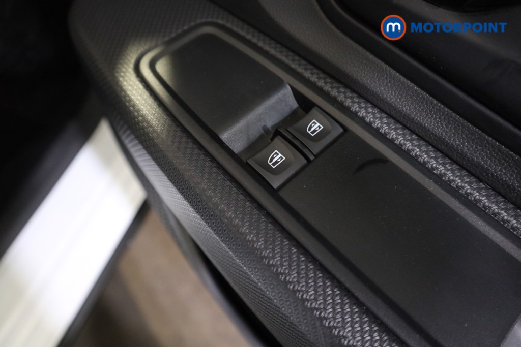 Dacia Sandero Stepway Essential Manual Petrol Hatchback - Stock Number (1542789) - 8th supplementary image
