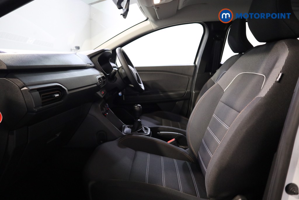 Dacia Sandero Stepway Essential Manual Petrol Hatchback - Stock Number (1542789) - 9th supplementary image