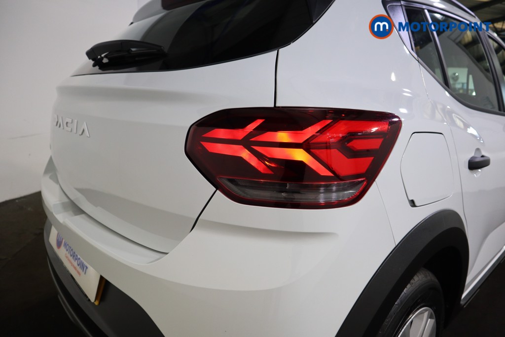 Dacia Sandero Stepway Essential Manual Petrol Hatchback - Stock Number (1542789) - 17th supplementary image