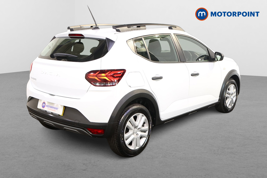 Dacia Sandero Stepway Essential Manual Petrol Hatchback - Stock Number (1542789) - Drivers side rear corner