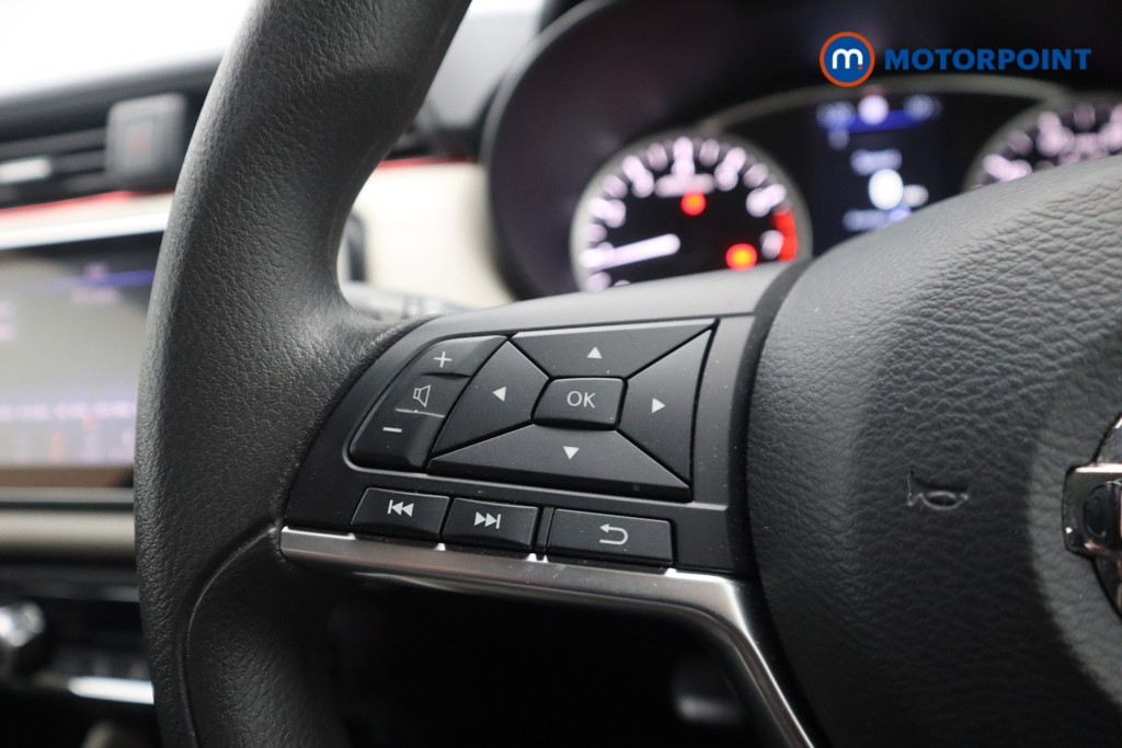 Nissan Micra Acenta Manual Petrol Hatchback - Stock Number (1543068) - 7th supplementary image
