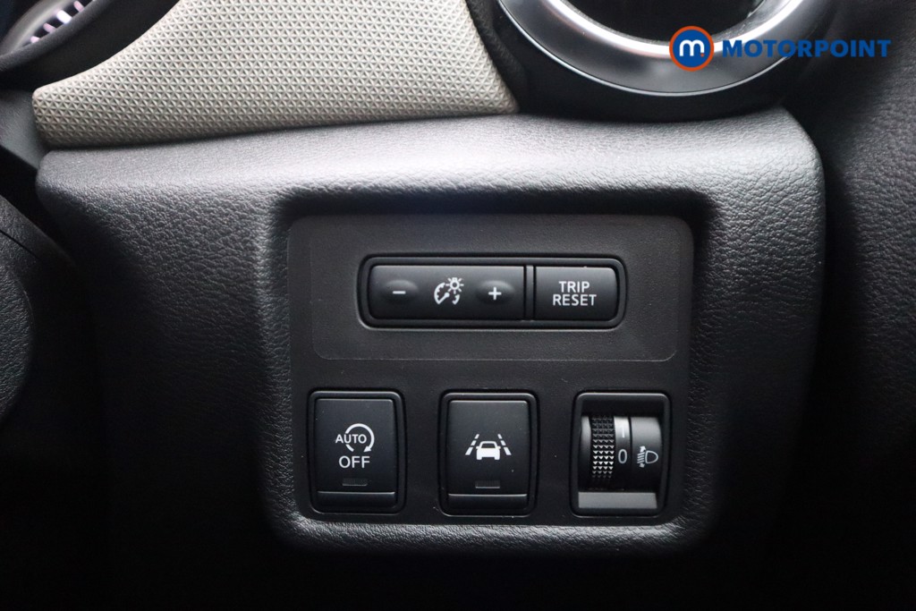 Nissan Micra Acenta Manual Petrol Hatchback - Stock Number (1543068) - 15th supplementary image