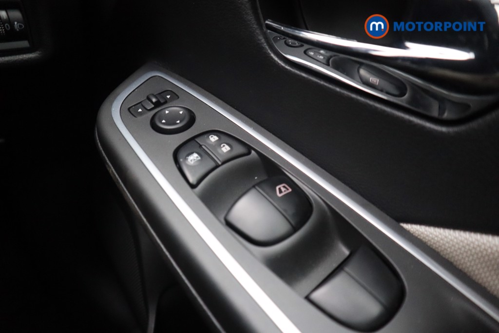 Nissan Micra Acenta Manual Petrol Hatchback - Stock Number (1543068) - 16th supplementary image